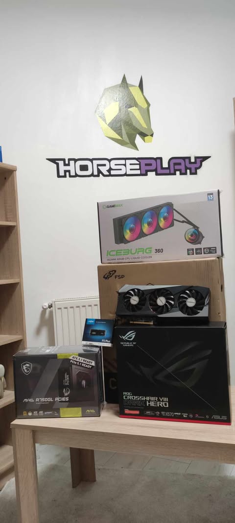 Horse__Play's tweet photo. Horse friends!
Long time no see! 
We are aproaching christmas. It has been crazy busy times ! 
You may wonder what was going on during this time. 
Well lets see:
- I have been building some machines (some gamers will get hefty upgrades this christmas!) 
- One of those machines went to @SmusiataMX5 check her Instagram here - some good stuff ! https://t.co/sEn2yCp4bj
- A lot more machines to be built 

So I will most likely be really busy until christmas eve
However I have some time now so lets do some @StarHeroes_game  stream today ! starting in 20 minutes! 
https://t.co/WXhWTpD5Gy

Oh and crypto is pumping HARD! Anyone interested in web 3 gaming?  Lets chat about it on stream!🔥🔥🔥🔥