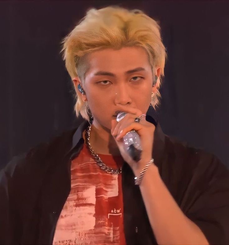 doll namjoon tweet media