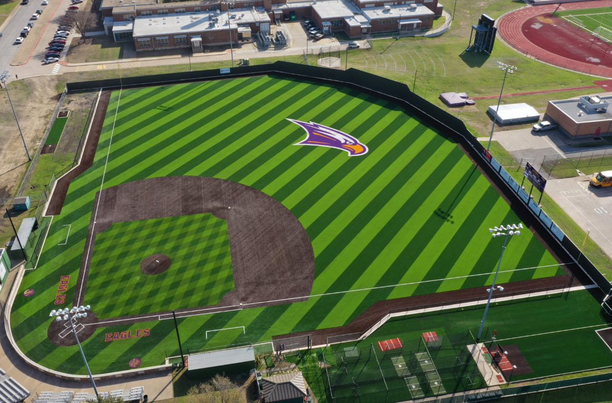 HS Baseball Fields Of America! tweet media