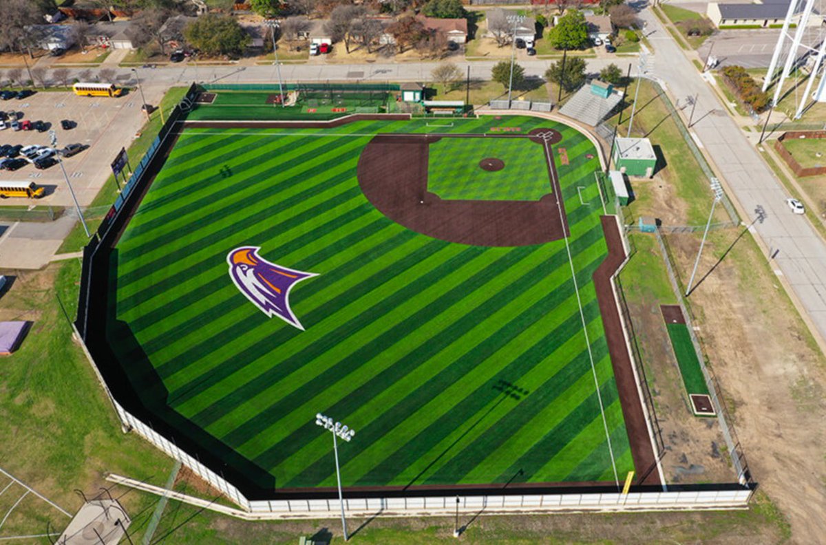 HS Baseball Fields Of America! tweet media