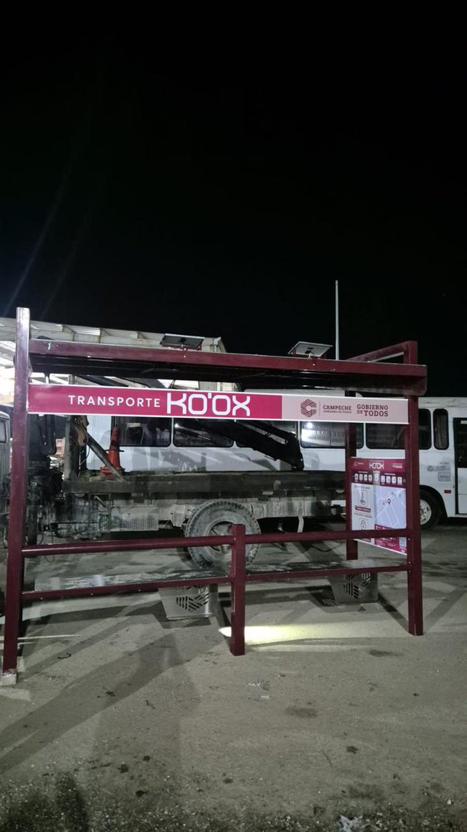 LaydaSansores's tweet photo. Ya iniciamos la instalación de los paraderos de Ko’ox… https://t.co/gczJRtooMA