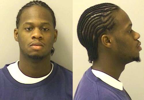 A 36-year-old Elgin man faces two counts of first-degree murder in connection with the fatal stabbing of a woman early Saturday. dailyherald.com/20241208/news/…