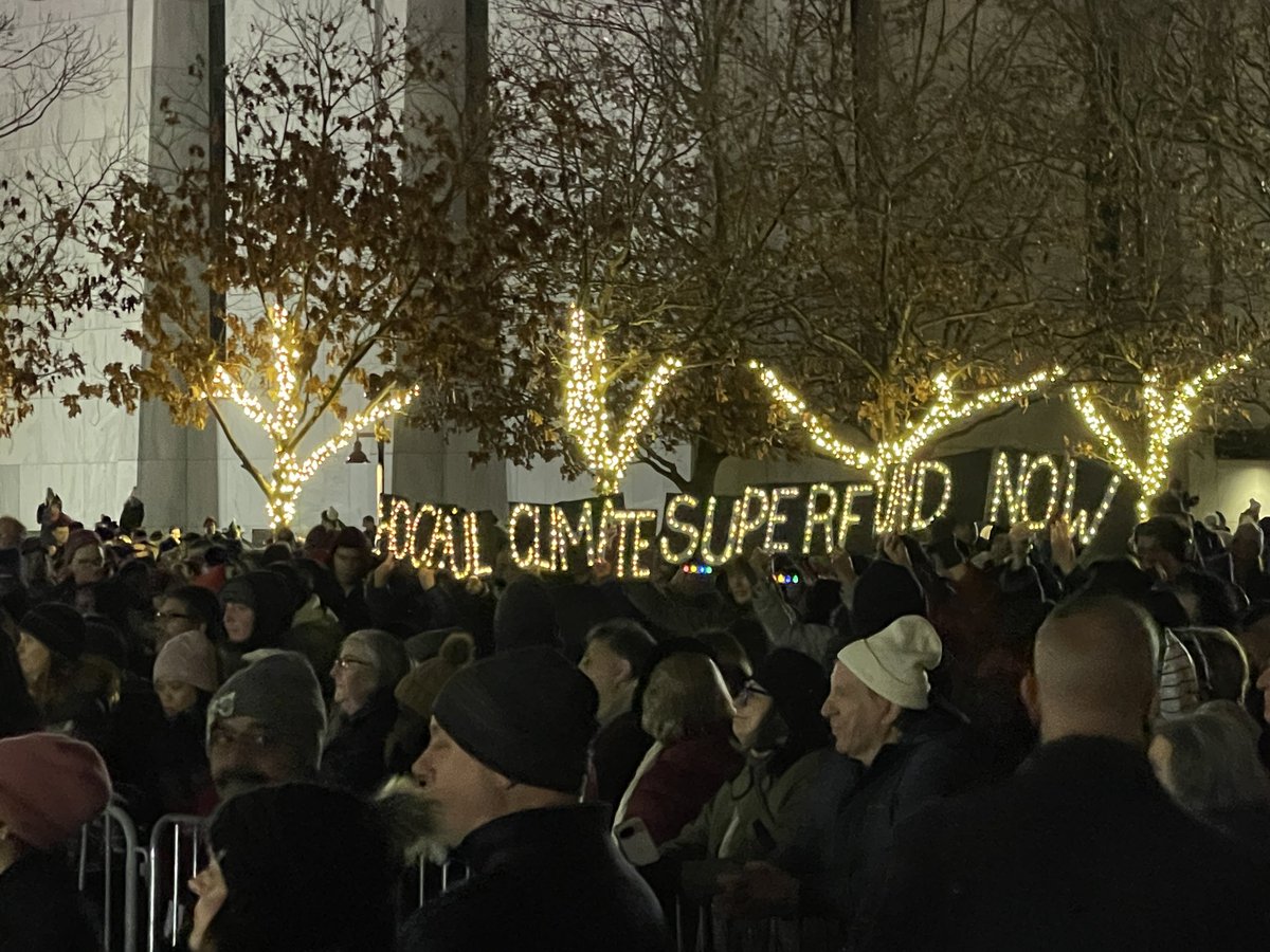 Kate Lisa tweet media