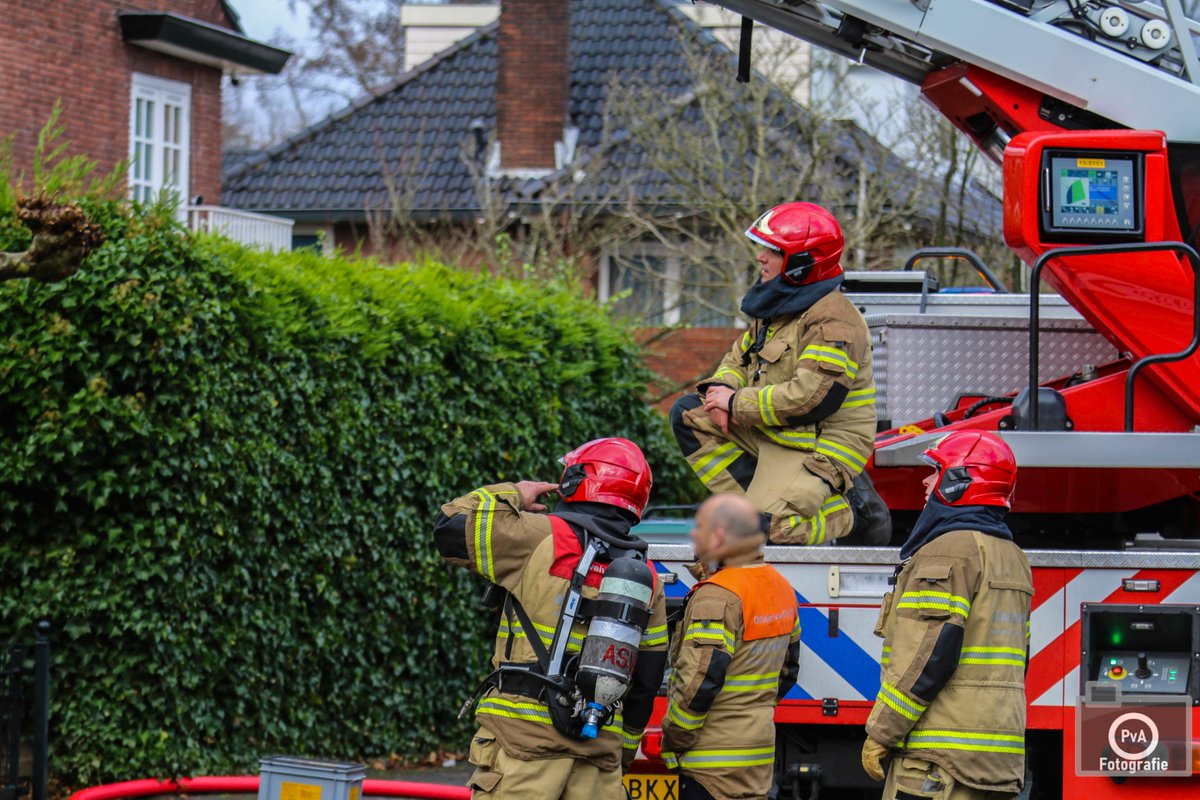 Zolderbrand in woning aan Mr Rendorplaan, Amstelveen