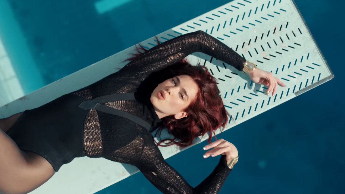happierthanlipa's tweet photo. Illusion music video was peak cinematographic https://t.co/zjDLJecMfr