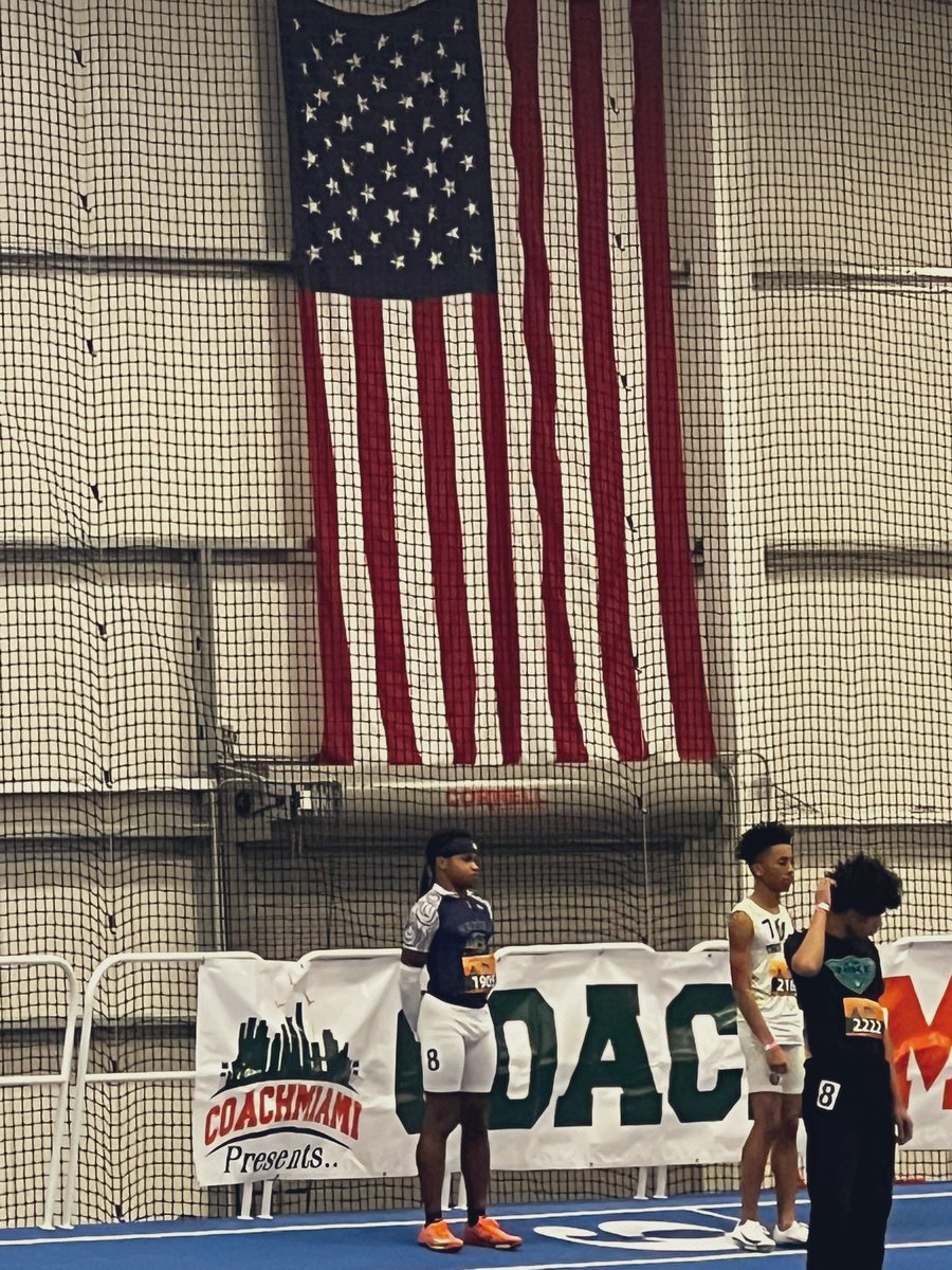 DrippenAce11's tweet photo. First indoor meet of the season.
Finished the day with all Top 10 finishes and 3 PRs @EmpireTf757 @KWU_XC_Track @EUEaglesXCTF @CNUTFXC https://t.co/245nGTlBZb