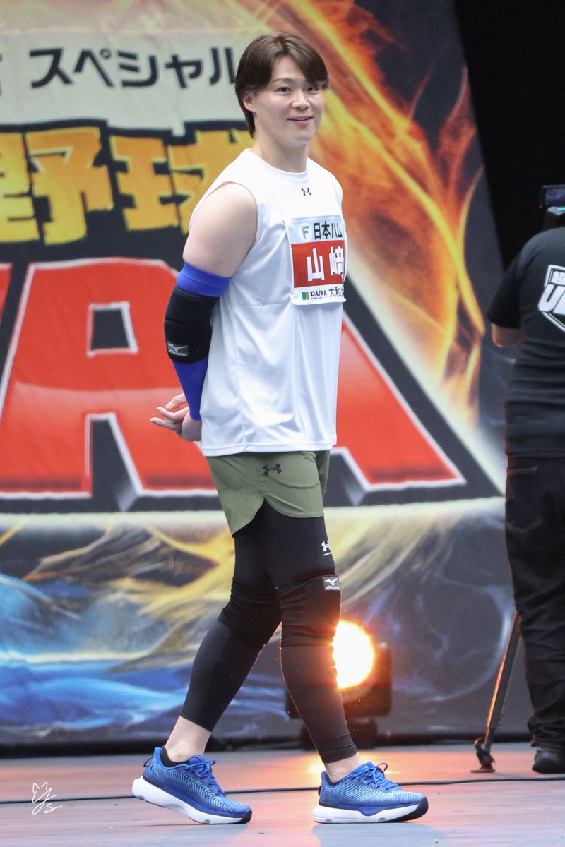 福也さん待機中👶🏻 #超プロ野球ULTRA⚾ #山﨑福也 選手 #lovefighters