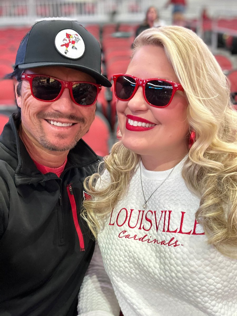 AllisonRMyers's tweet photo. Go Cards! Beat Duke! 
#L1C4 #ACC #GoCards https://t.co/IEOHG1ruxV