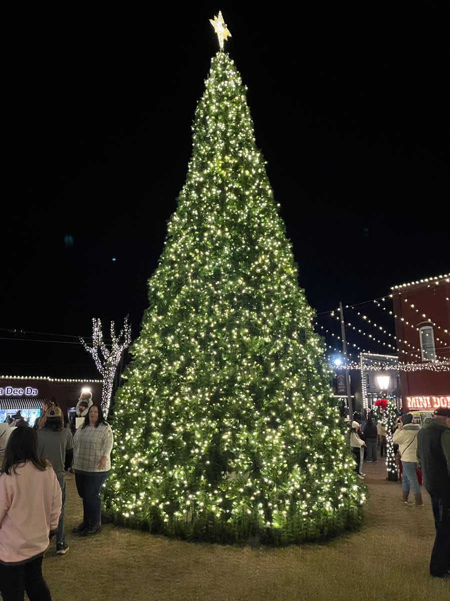 Happy Holidays! <a href="/KolanderMusic/">SteveKolanderMusic</a> <a href="/terryleebolton/">Terry Lee Bolton</a> <a href="/LadyLakeMusic/">LadyLake PR 👑</a> <a href="/SamesVegasss/">Carolyn S</a> <a href="/redantbanduk/">Red Ant Band</a> <a href="/TommyParis_/">Tommy Paris</a> <a href="/JudyRaeJae/">Judy Rae Jae</a> <a href="/nick_italian/">nick elliott fotografo di arte rock (ufficiale)</a> <a href="/SiriouslySusan/">Susan Bennett</a> <a href="/kellyeros/">Kelly Eros</a> <a href="/carlos_wilde/">Carlos Wilde</a> <a href="/VelveteenRCRDS/">Velveteen Records</a> <a href="/WhittginGina/">Gina Whitt</a> <a href="/TNwerewolves/">The Tennessee Werewolves</a> <a href="/music_tennessee/">Tennessee Stardust Music</a> <a href="/BrandonYaggey/">Brandon Yaggey</a> <a href="/IamMike_Gordon/">Mike Gordon</a> <a href="/TripleRPro2022/">Triple R Productions, Inc</a>