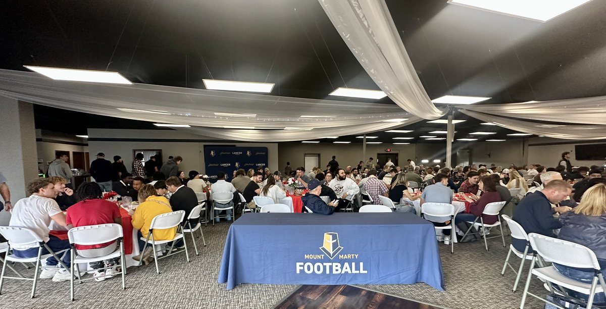 MMULancersFB's tweet photo. Great afternoon wrapping up the 2024 season with our annual Lancer Football Banquet! Appreciate all that were able to attend
#GoldenStandard https://t.co/PvhLq4j0kI