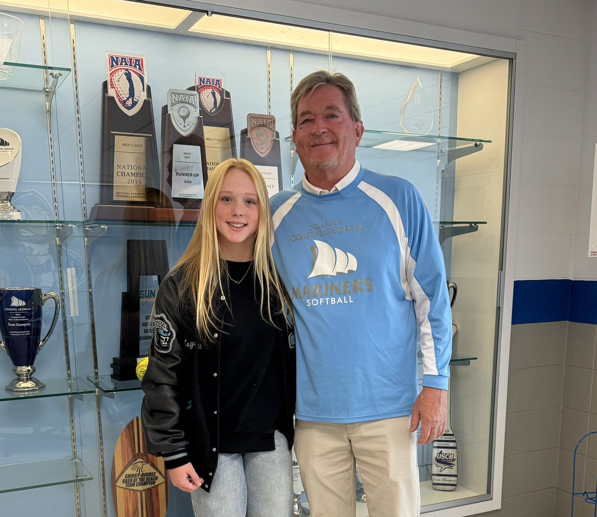 meganwhitt2026's tweet image. Thank you @CoachMCCGA and @ccgasoftball for a great visit today! I enjoyed my time touring the campus, learning more about your program, and seeing the new facilities. Go Mariners! #HailTheSail @ICWhitley @SKG_Softball