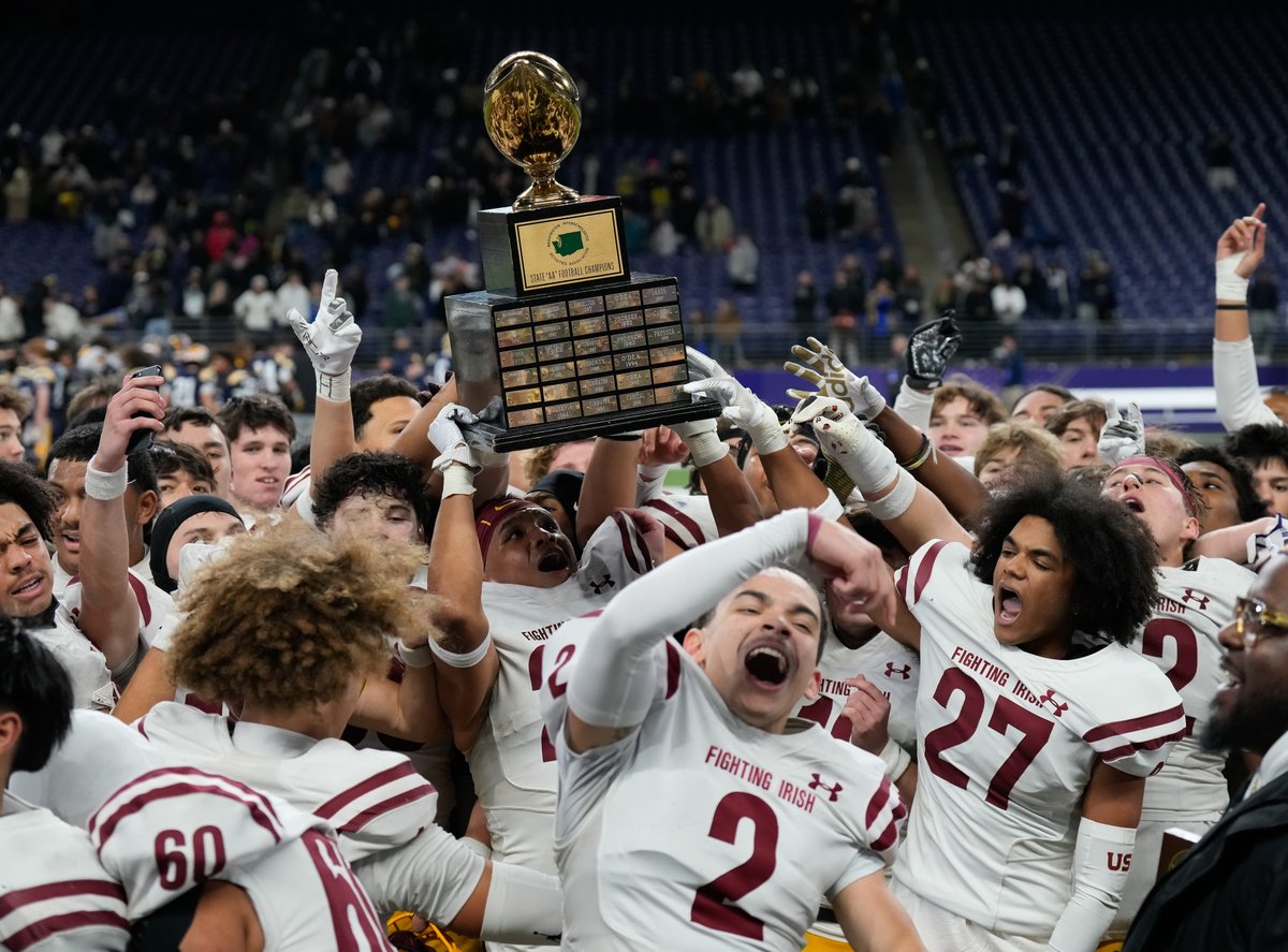 New Gallery:  WIAA 3A Final, O'Dea vs Bellevue

<a href="/ODeaAthletics/">O'Dea Athletics ☘️</a> <a href="/BellevueFB/">Bellevue Wolverines Football Family</a> <a href="/BelReporter/">Bellevue Reporter</a> 

qamera.smugmug.com/Sports/Footbal…