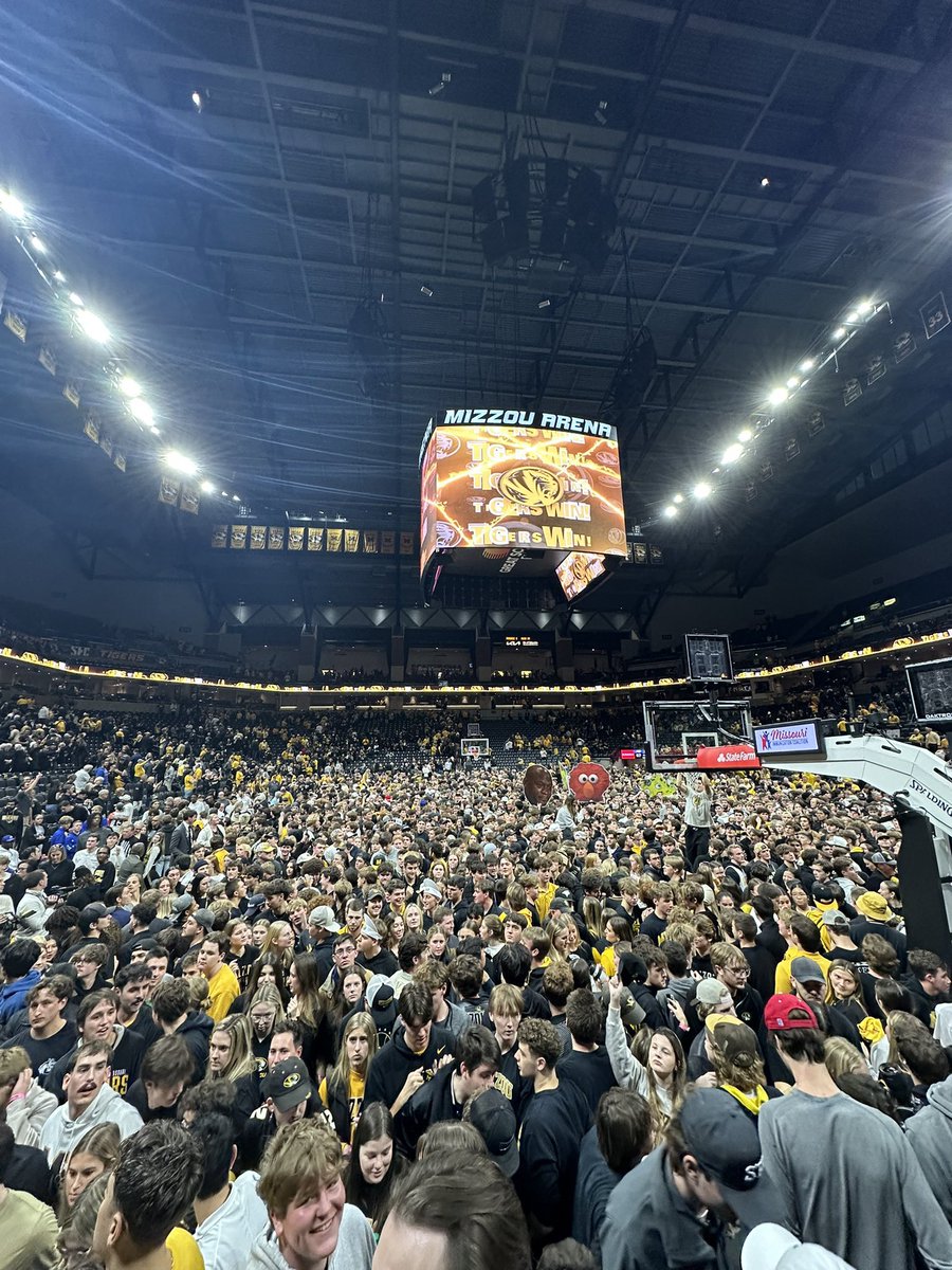 The Mizzodcast tweet media