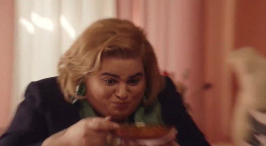 CrazyZumbera's tweet photo. Violeta a Lucía en el directo: “No tienes personalidad”

Violeta en cuanto desconectan preguntándole a Edi: “¿He respondido bien?” 

LA QUE TIENE PERSONALIDAD, ES QUE TE TIENES QUE REÍR.

#GH8D #GHDBT14 #FresisDBT #Fresis8D https://t.co/2n1xHaHcBN