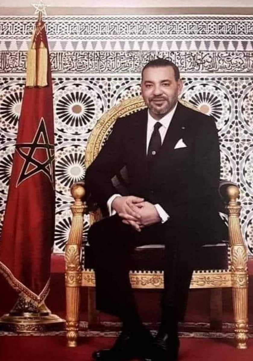 AmbaMarocFrance's tweet photo. L'Ambassade du Royaume du #Maroc en #France présente à SM le Roi #MohammedVI ses voeux de prompt rétablissement, après que le Souverain ait subi avec succès une opération chirurgicale à l'épaule gauche à la clinique du Palais Royal de #Rabat.
Cette opération fait suite à une chute au cours d’une activité sportive habituelle qui a eu lieu ce dimanche 8 décembre 2024.
Elle a occasionné un traumatisme de l’épaule gauche avec fracture de l’humérus qui a nécessité une intervention chirurgicale à l'issue de laquelle, l’épaule sera immobilisée pendant une durée de 45 jours, suivie d’une période de rééducation fonctionnelle.
(Communiqué) #Maroc 🇲🇦