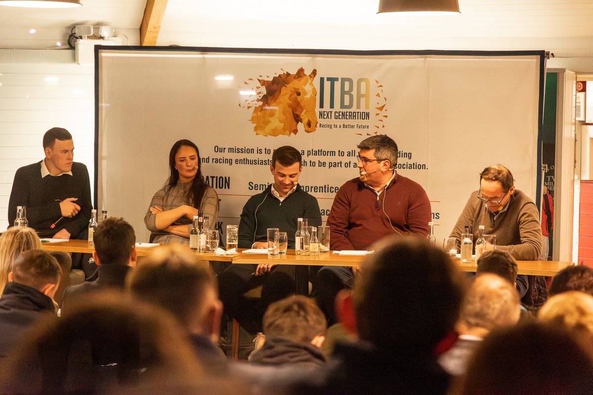 Goffs1866's tweet photo. Full house for the @ITBAnextgen's National Hunt Pinhooking Panel, what a great way to kick start the #GoffsDecember NH Sale tomorrow.
#ITBANextGen