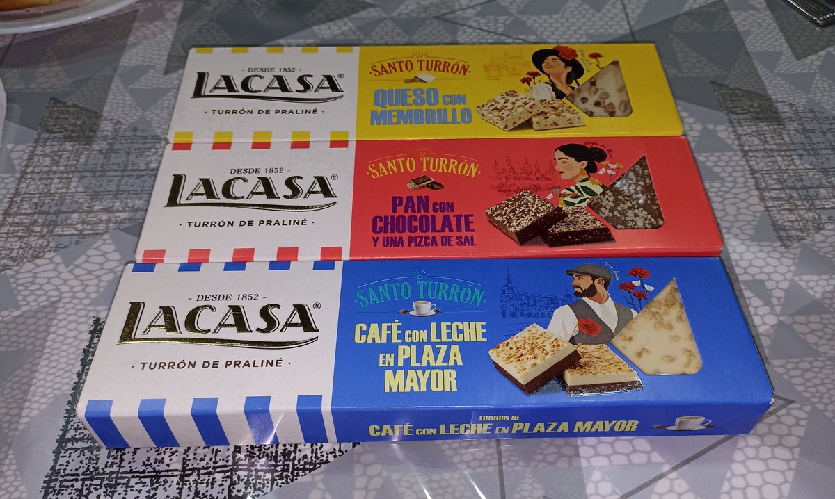 JRCONDILOMA's tweet image. Nos hemos arriesgado.
#turrones #lacasa #demipadre