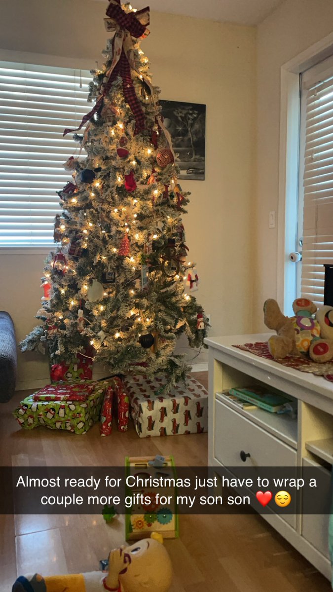 24k_kohinoor's tweet image. I'm excited for my babys second Christmas. Mama loves you papa ❤️🎄#blessed - #Godisgood - #Jesusisgood
#everythinghappensforareason

I hope you guys are enjoying the holidays too! #loveyall #peace