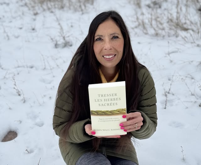 The Outdoor Learning School & Store (@theolstore) on Twitter photo Arrived! Braiding the sacred herbs 📷
outdoorlearning.com/product/tresse…
Nature-Action Québec
NBEN RENB Arrived! Braiding the sacred herbs 📷
outdoorlearning.com/product/tresse…
Nature-Action Québec
NBEN RENB