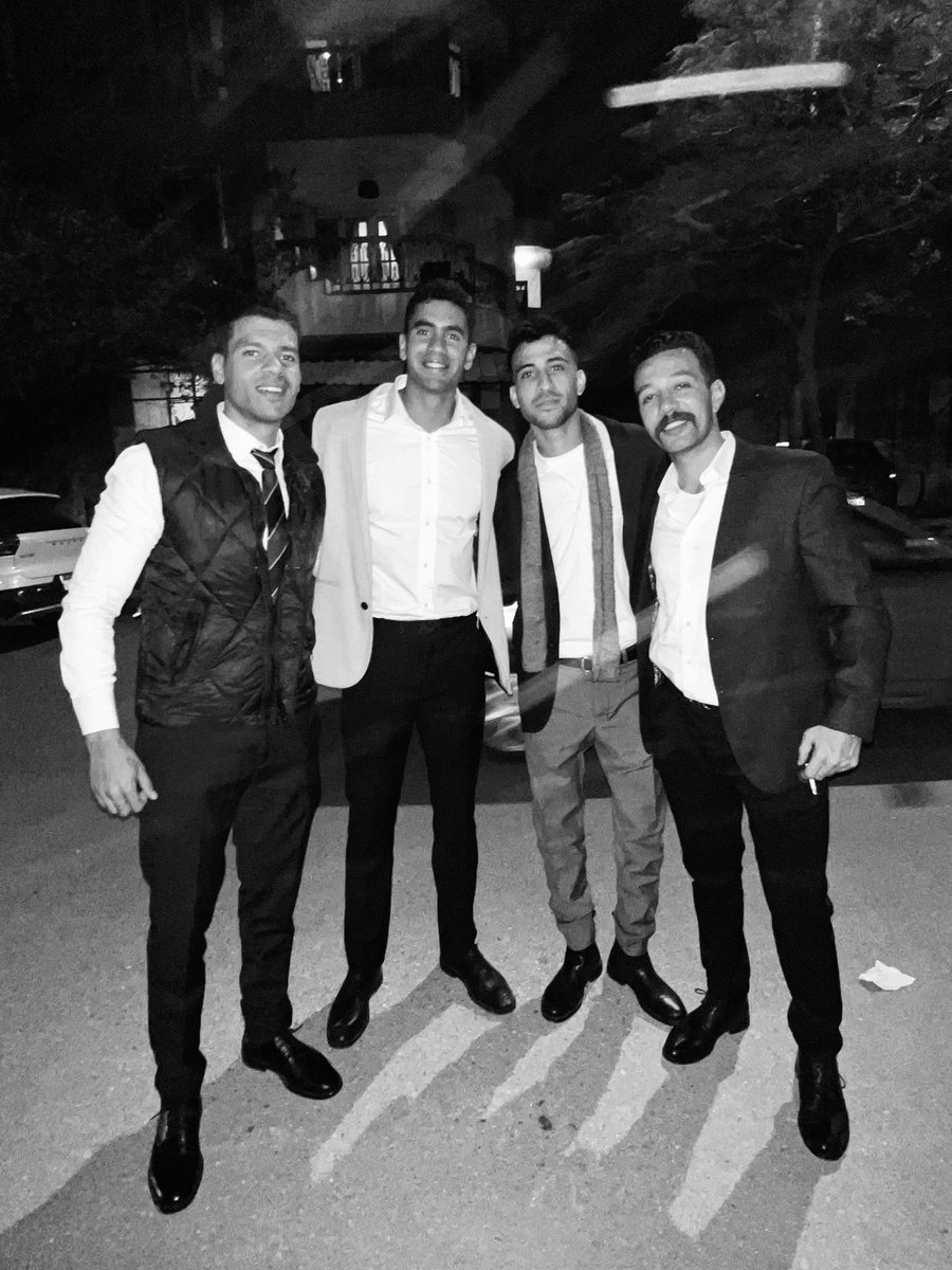 AwahabMuhamed's tweet photo. Lifetime Friends 🤍🖤 https://t.co/g37pfIOXxm