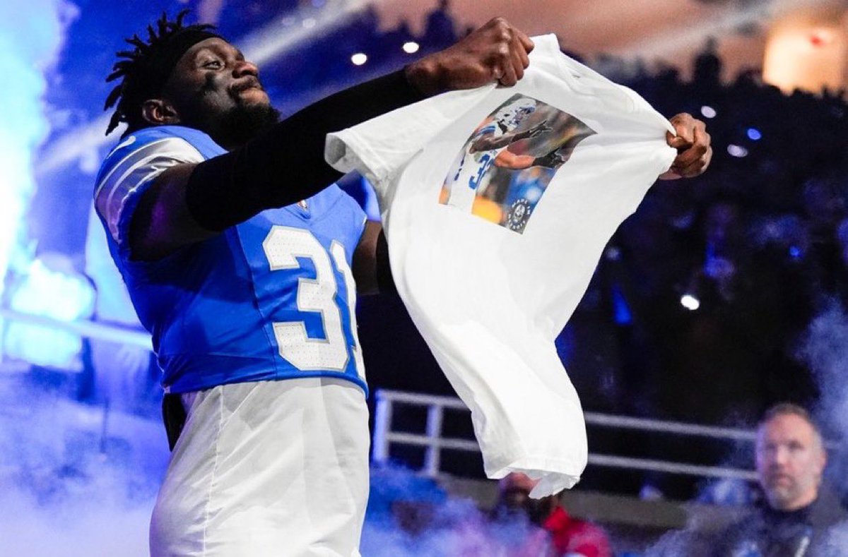 PRO BOWL VOTING DAY 5 🗳️

RT= 1 Vote for each player 

#ProBowlVote      Amon-Ra St. Brown
#ProBowlVote      Penei Sewell
#ProBowlVote      Jared Goff
#ProBowlVote      Jahmyr Gibbs
#ProBowlVote      Frank Ragnow
#ProBowlVote      Kerby Joseph
#ProBowlVote      Alim McNeill