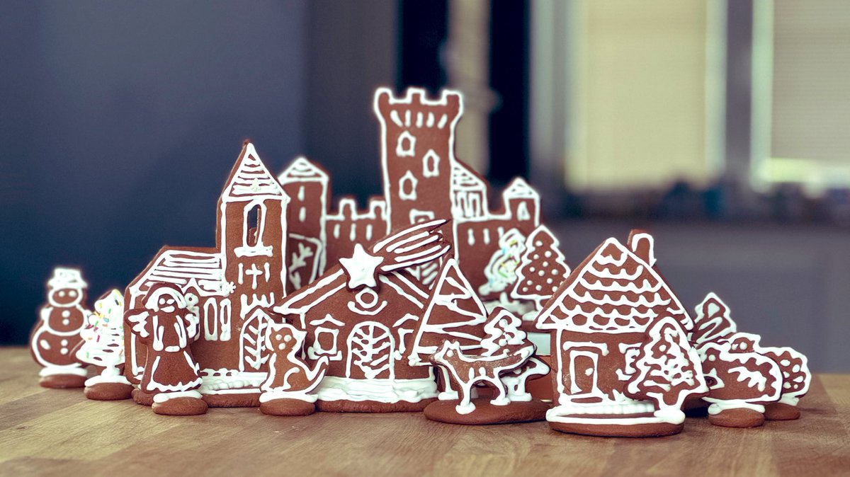 a weekend side project. Made with #GingerbreadUI