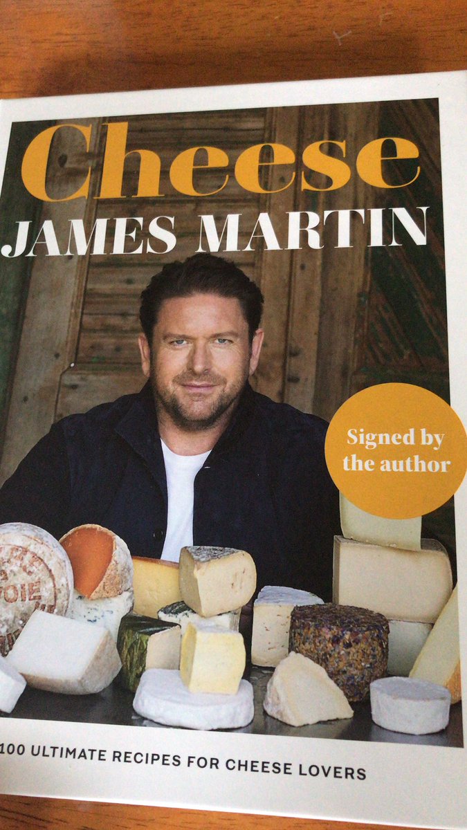StaceyBertram10's tweet photo. Another fabulous birthday!! @jamesmartinchef @sat_jamesmartin https://t.co/XtBPlyULWW