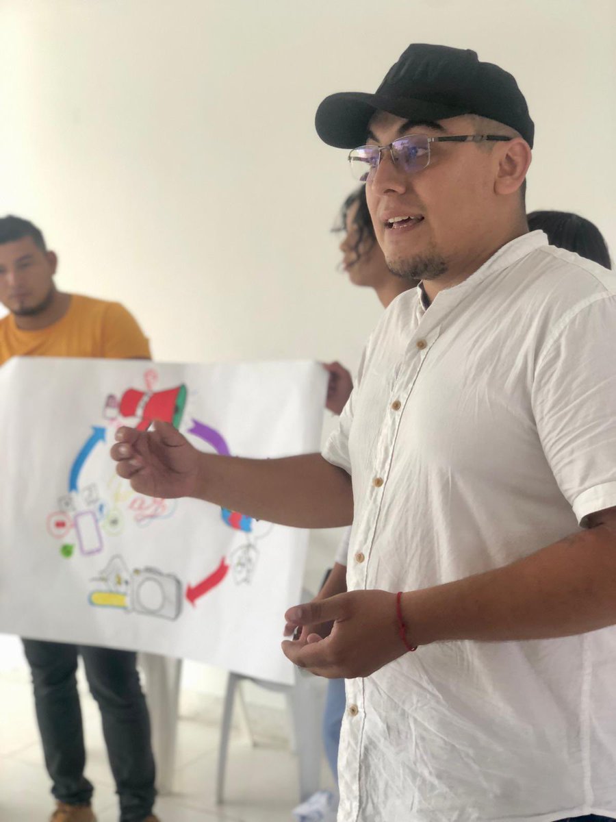 MisionONUCol's tweet image. Unos 30 líderes juveniles, entre firmantes de paz y miembros de la comunidad, dialogaron sobre el importante rol de la juventud en la construcción de paz desde el territorio. Durante el evento, se definieron acciones para la paz en el Oriente colombiano. #FirmesConElAcuerdo