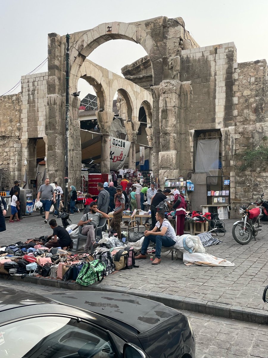 JMunn_ICVA's tweet photo. As Assad runs from #Syria, I sit in hope for Syrians, both at home &amp; abroad. This could be a new chapter towards freedom, democracy, &amp; peace. The international community must support a peaceful, democratic transition that prioritizes the rights and dignity of the Syrian people. https://t.co/MLllu4WcqT