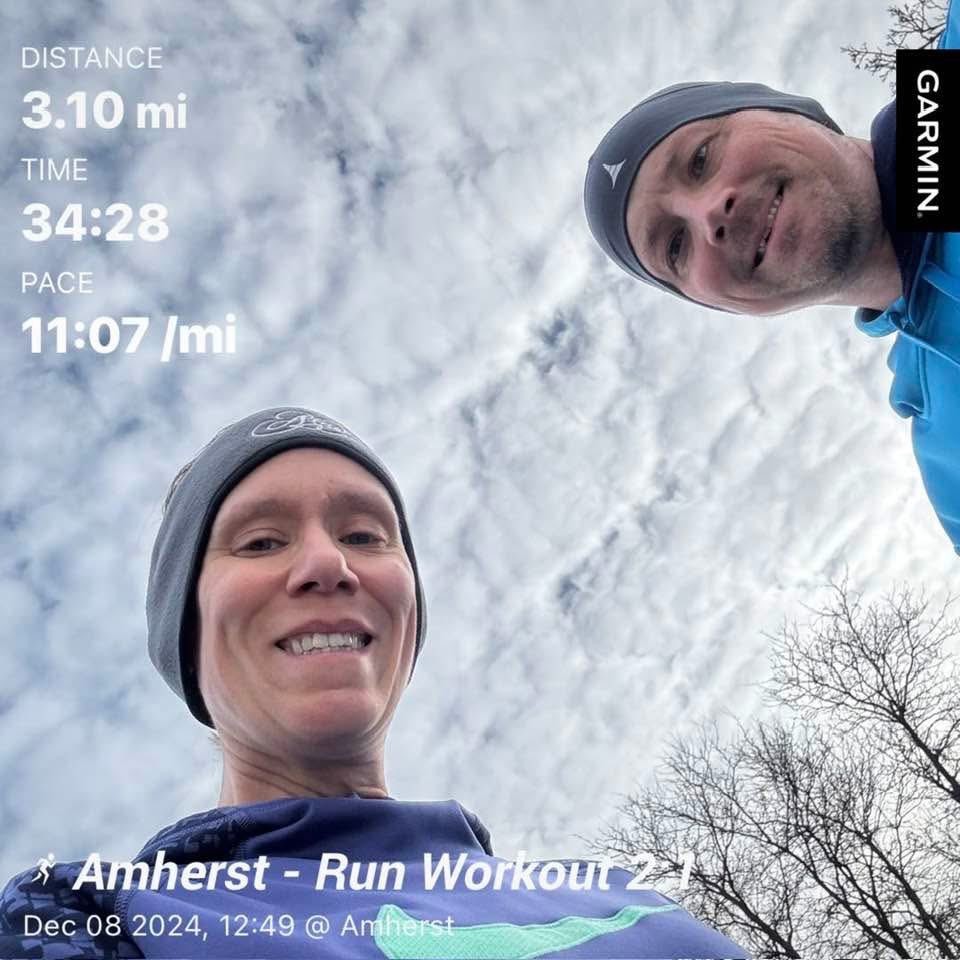 MedalChasers's tweet photo. Much nicer weather for a #sundayrunday 5k! Enjoy the day and #GoBills! 💙♥️

#running #sundayfunday #medalchasers #decemberrunning #5k https://t.co/NsrVuI1WfS