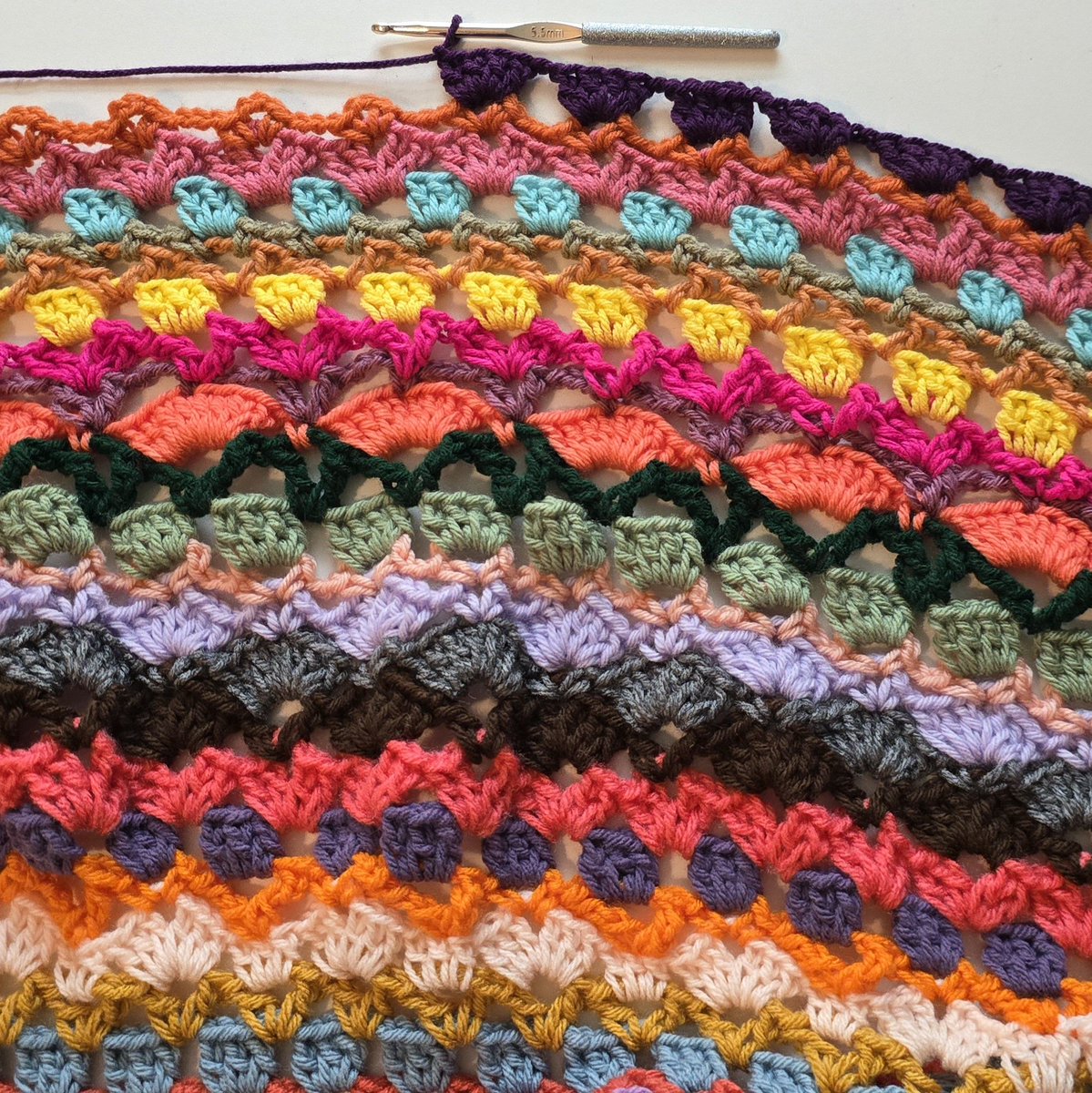 Crochetmelovely's tweet photo. 2024 Crochet Mood Blanket! Week 49, Row 49! Fun, creative week 💜💜💜 #yarn #artist #crocheters #crochet #crocheting #crocheted #crochetersofinstagram #fyptiktok #makers #crochetblanket #crochetcreations #instacrochet #moodblanket #crochetallthethings #crochet365 #crochetdesigner https://t.co/MpVS7RFFHH
