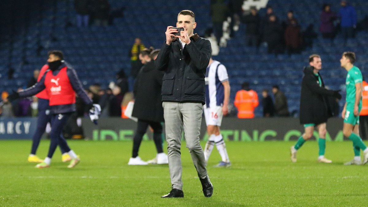 BJ 🇬🇧 tweet media