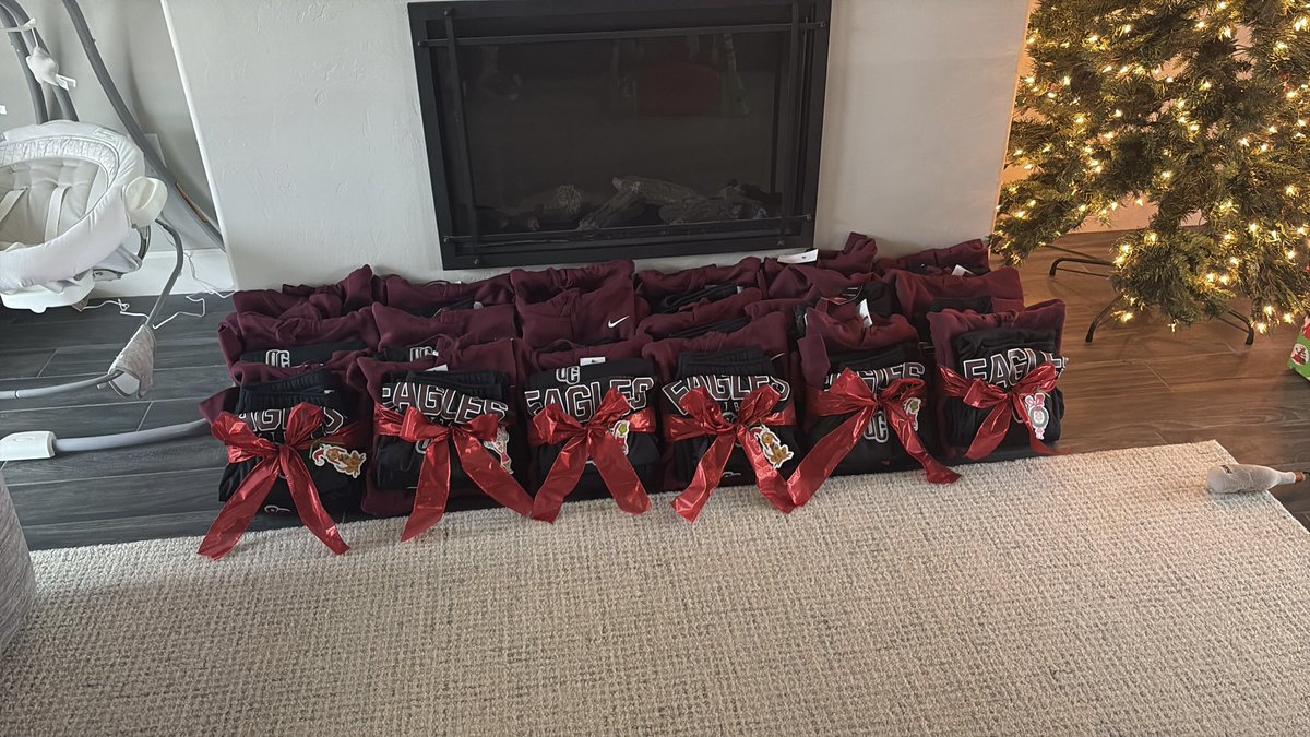 OC Softball tweet media