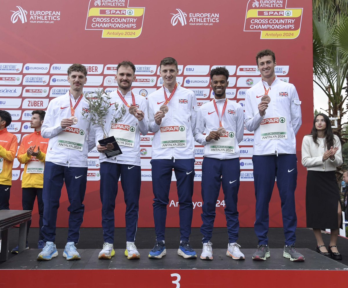 Table toppers 🔝

Great Britain and Northern Ireland reigned supreme once again at the European Cross Country Championships.

12 medals saw the team take top spot in Turkey.

#Antalya2024