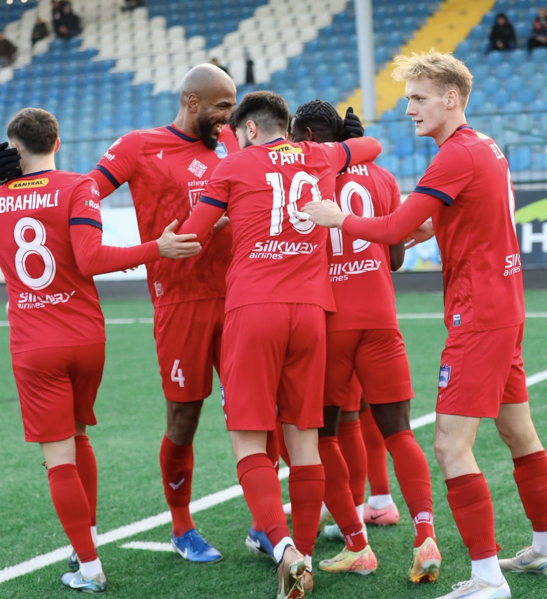 officialPAPU's tweet photo. We aren’t done yet! Looking forward and keep believing! Thank you for your support. ⚽️✊🏻❤️ https://t.co/lWDKg0bUIy