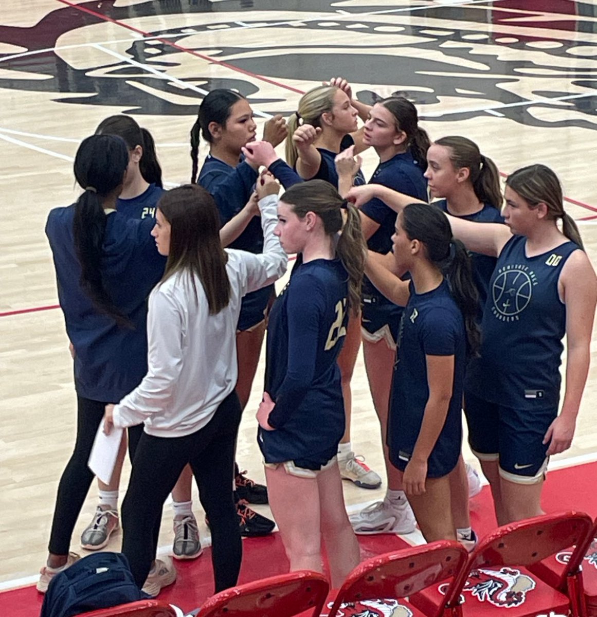 posey_hodges's tweet photo. Can’t wait for regular season to start! 🏀
#Starting5 #Varsity

 @HHokcSports @PGHOklahoma @OklahomaSwarm1 @girlzprepreport @VYPEOK https://t.co/YEeg84mCz5