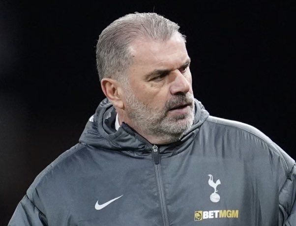 FabrizioRomano's tweet photo. ⚪️❗️ Postecoglou: “I've said it before… but I don't think technology has helped our game”.

“Instead of one person being in control, it feels like no one is in control”, says via @NizaarKinsella. https://t.co/16Gu0iDm1c