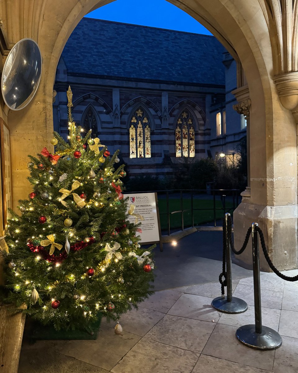 University of Oxford tweet media