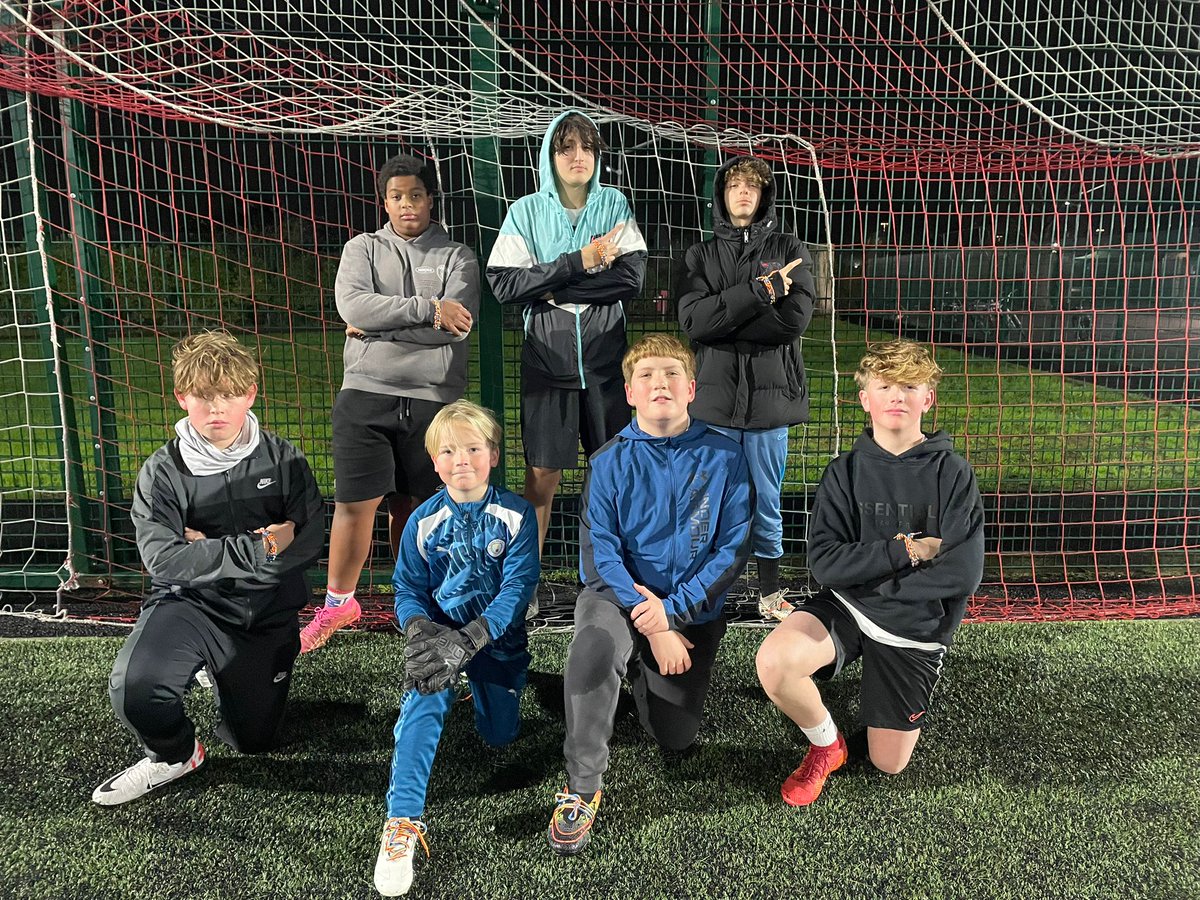 We know that not everyone has boots with laces any more... SO to remove barriers to supporting rainbow laces this year, we made half of our laces into these bracelets (that can be turned back into laces in the future!)

We had some great engagement from our Premier League Kicks