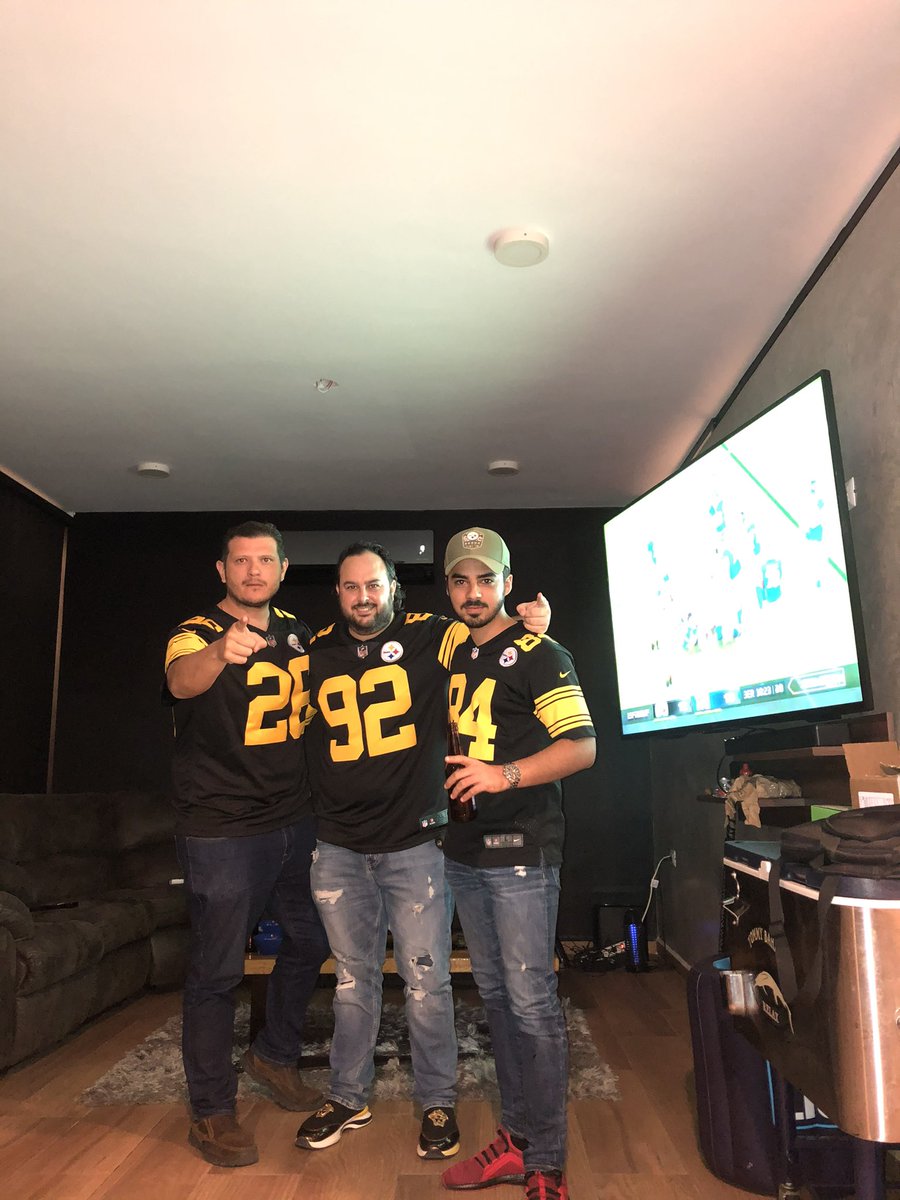 ahichell's tweet photo. @FOXImpactoNFL 
Here we go! #Steelers #foximpactonfl #foximpactonfl # https://t.co/j0d7CETFX0