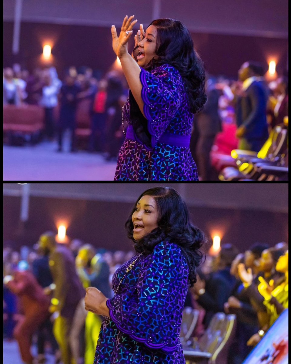 BiodunFatoyinbo's tweet photo. #COZASundays What are you thankful for today?

No matter what, give thanks!

#COZA12DG2025 #COZAGlobal #BiodunFatoyinbo #ModeleFatoyinbo #PB https://t.co/He4vynVNgN