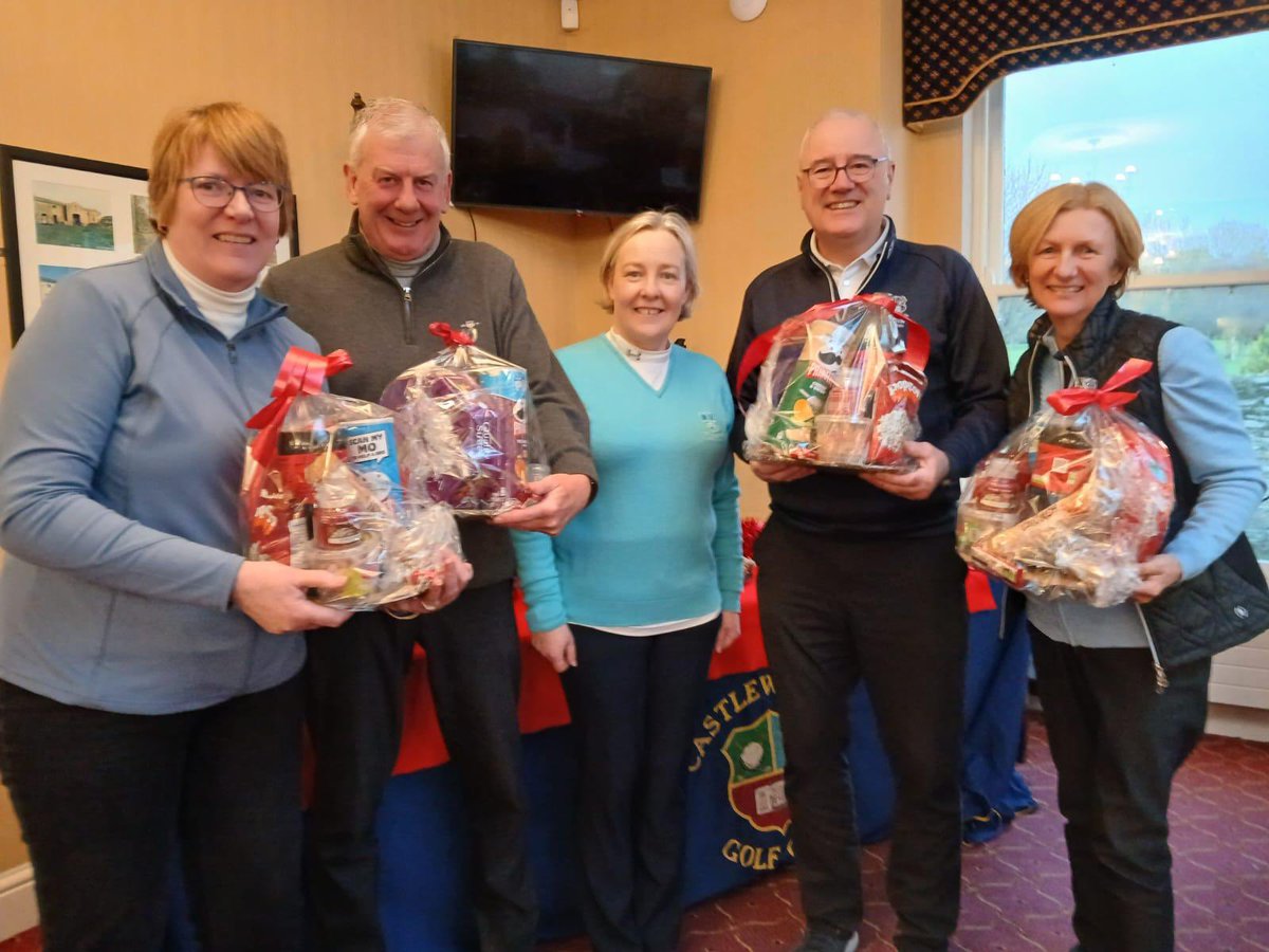 Congrats to the winners of our Christmas Mixed competition, Gerry &amp; Elaine O’Kelly, Eugene &amp; Mary Heather. Thanks to Andy Callanan &amp; Ann Marie Pryal for organising. 🎄🎅🏻 ⛳️