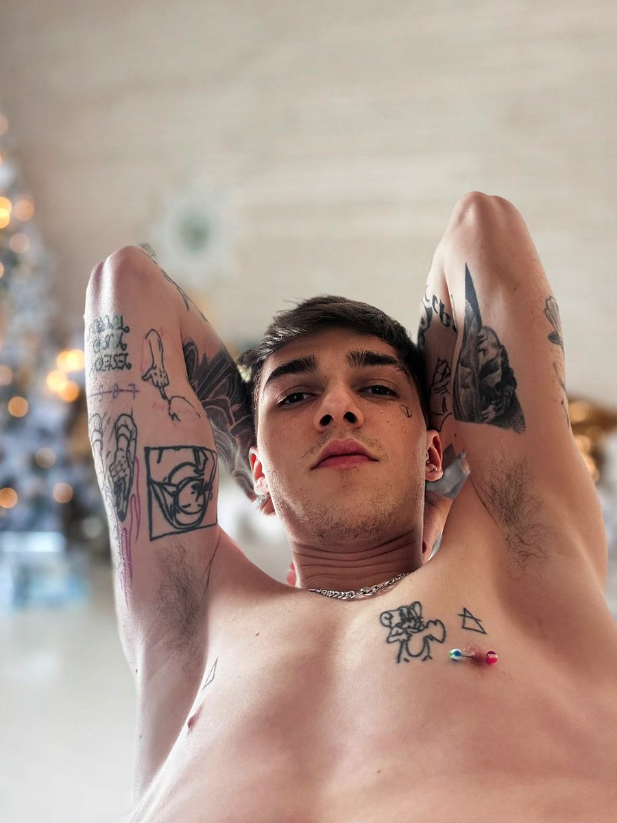 NathanSpikeX's tweet photo. HOW DO U THINK MY PITS SMELLS LIKE? #drain #bully #daddy #dom #domination #financial #cuckold #sub #pits #pitsfetish #humanatm #paypig #cashslave #findom #findompits #pitsfindom #socks #cashmaster #cashfag #cashslave #atmslave #hairypits #armpits #pitsworship #armpitsfetish https://t.co/2qtxDpZVtK