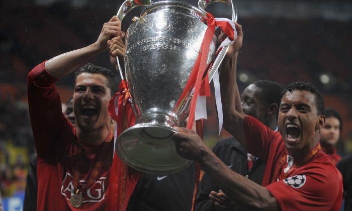 StretfordPaddck's tweet photo. 🔴 230 #MUFC appearances
⚽️ 111 goal contributions 
🏆 Champions League, Club World Cup, League Cup and 4 x Premier League winner
🤸‍♂️ 1 iconic celebration

Thanks for everything you did in Red and enjoy your retirement, Nani ❤️ https://t.co/u6KSziVu2T