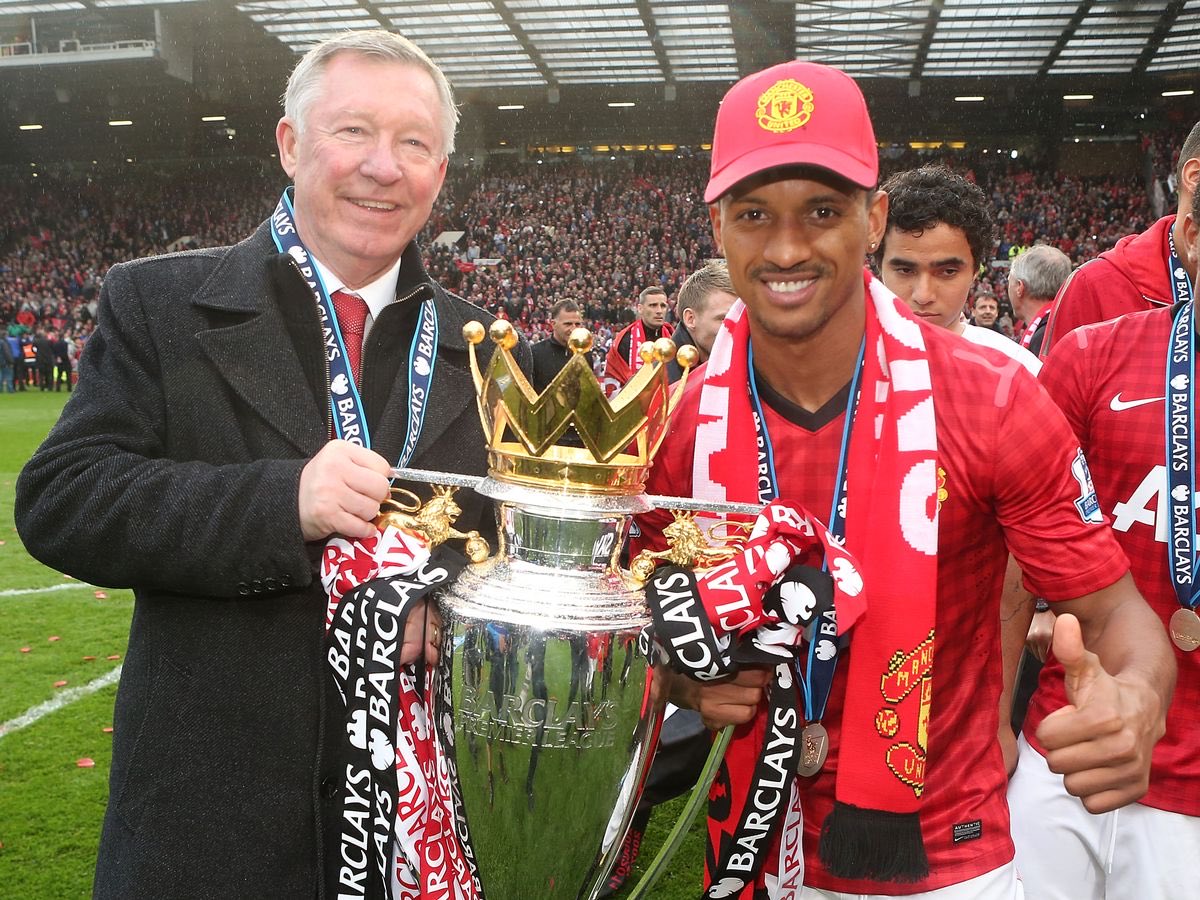 StretfordPaddck's tweet photo. 🔴 230 #MUFC appearances
⚽️ 111 goal contributions 
🏆 Champions League, Club World Cup, League Cup and 4 x Premier League winner
🤸‍♂️ 1 iconic celebration

Thanks for everything you did in Red and enjoy your retirement, Nani ❤️ https://t.co/u6KSziVu2T