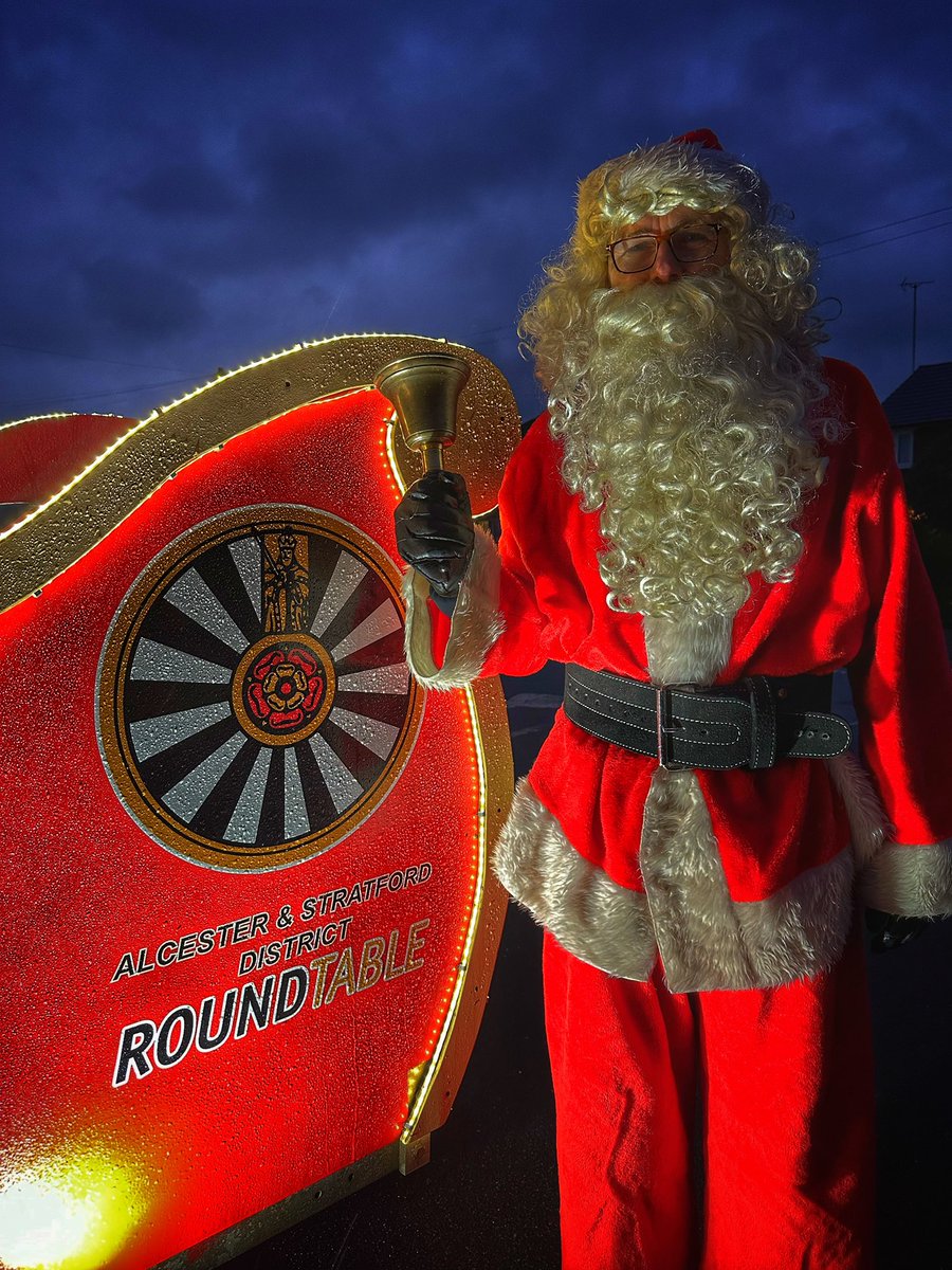 AlcesterScouts's tweet image. Lovely evening spreading Christmas cheer around part of Alcester with the Alcester &amp;amp; Stratford District Round Table. Santa Sleigh. Huge thanks to all our volunteers for supporting, raising funds for local charities!
#Alcester #AlcesterScouts #Roundtable #Christmas #SantaSleigh