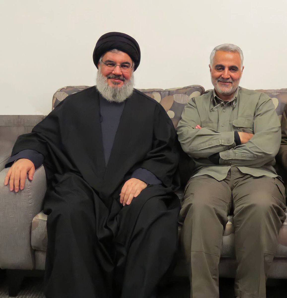 على سوريا و لبنان و فلسطين بعدكم العفا  •

#حسن_نصر_الله #قاسم_سليماني #سوريا_الان