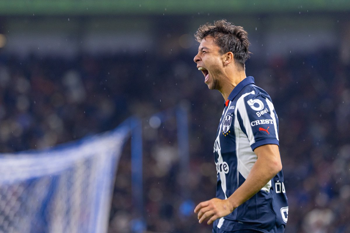 olitorres10's tweet image. Lo mejor de vivir estos momentos es poder compartirlos.
Juntos somos más fuertes 💙