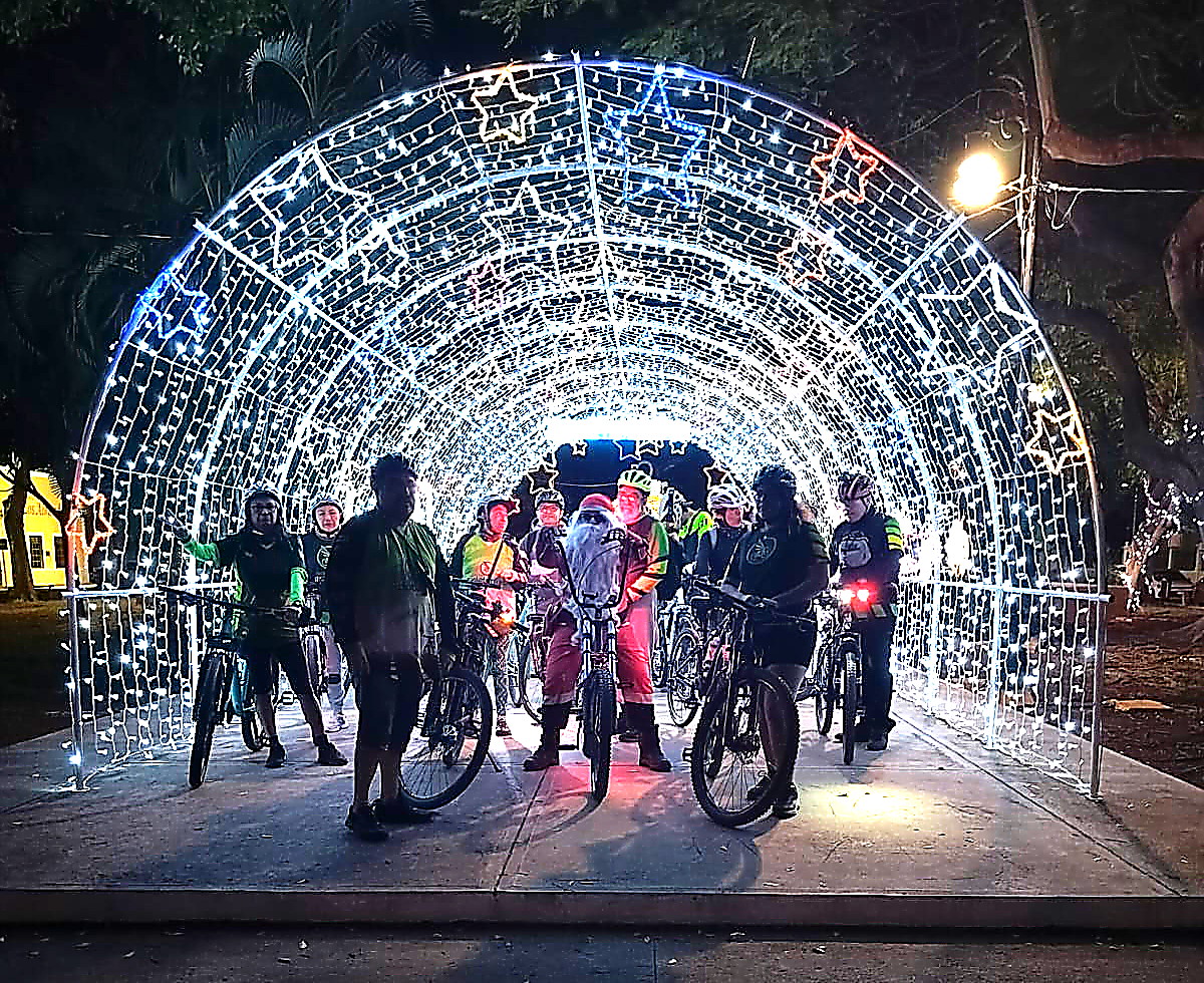 ninanoise's tweet photo. Nos sentimos orgullosos de los voluntarios que gestionan el paseo nocturno de los miércoles. https://t.co/b2x6317dUH