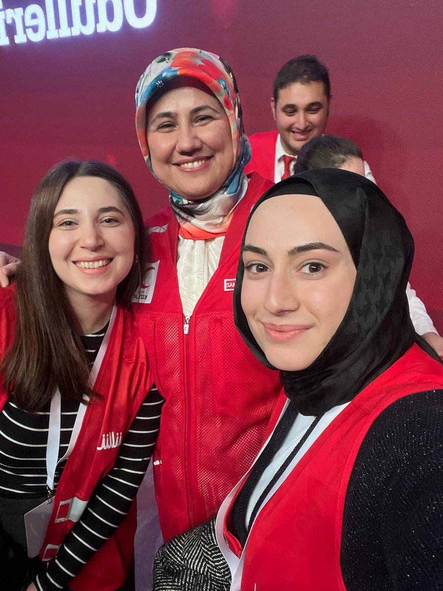 Genel Başkanımız 🥰 <a href="/FatmaMericYlmaz/">Prof. Dr. Fatma Meriç Yılmaz</a>